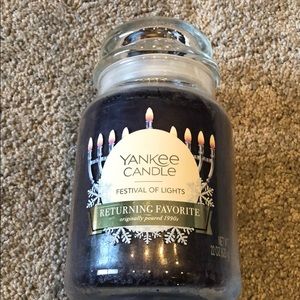 NWT Yankee Candle 22oz Large Candle